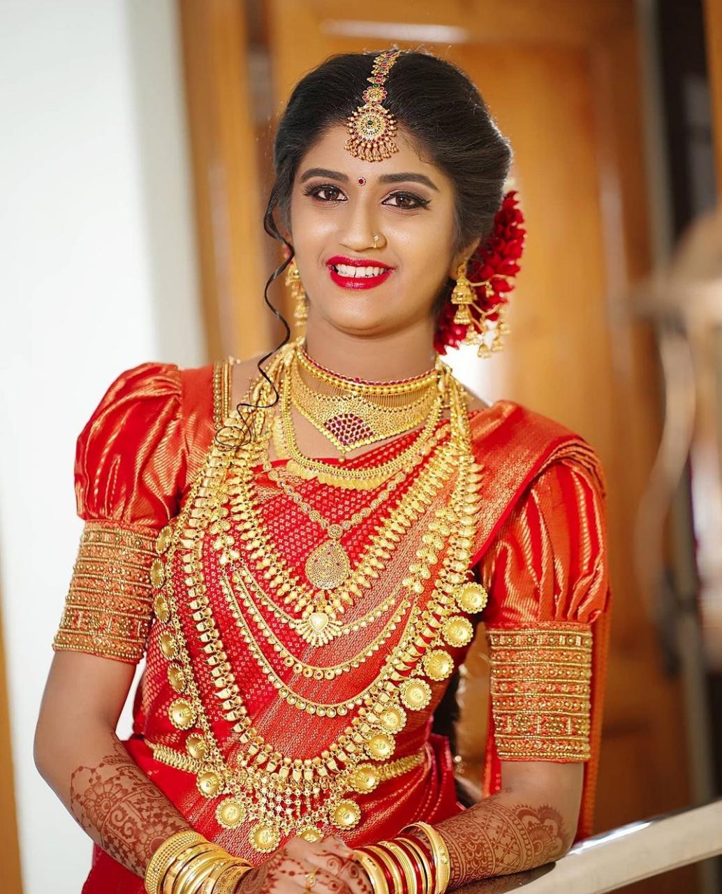 Indian wedding hindu bride traditional portrait | Photo 9162